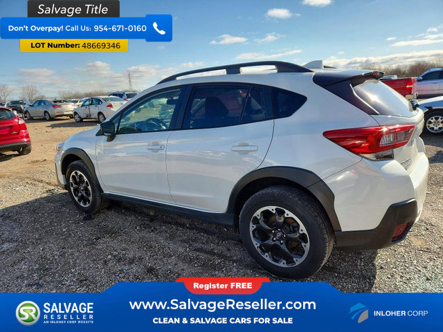 Used 2023 Subaru Crosstrek 2.0i Premium AWD/4WD image 3