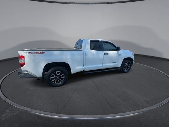 Used 2018 Toyota Tundra SR5 w/ TRD Off Road Package image 16