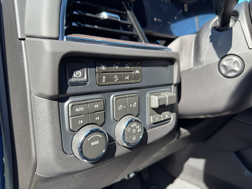 New 2026 Chevrolet Tahoe Premier AWD/4WD image 14