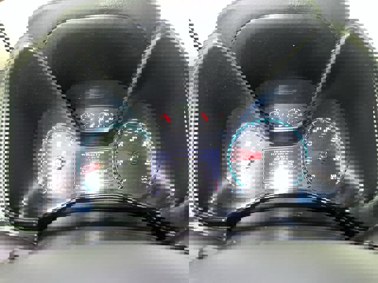 Used 2020 Chevrolet Colorado LT w/ Safety Package image 9