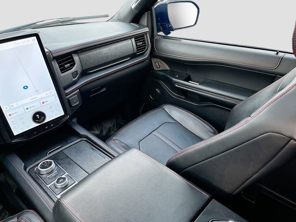 Used 2023 Ford Expedition Limited image 24