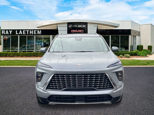New 2026 Buick Enclave Avenir w/ Super Cruise Package FWD image 8