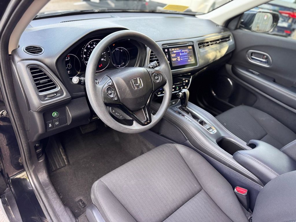 Used 2018 Honda HR-V EX image 14