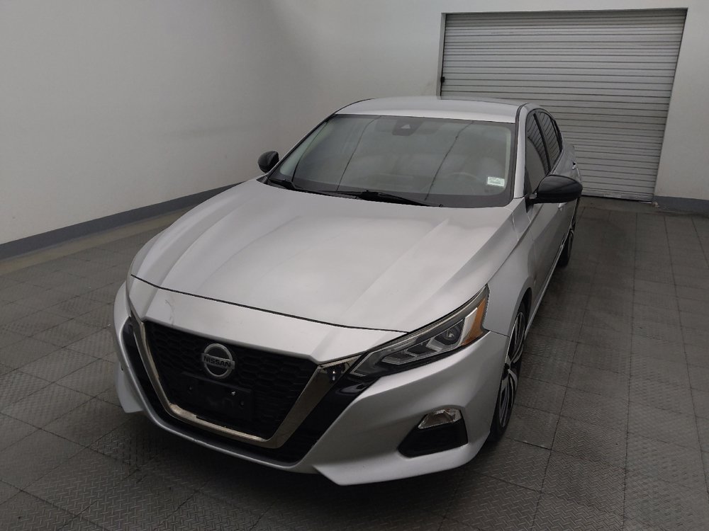 Used 2021 Nissan Altima 2.5 SR FWD image 15