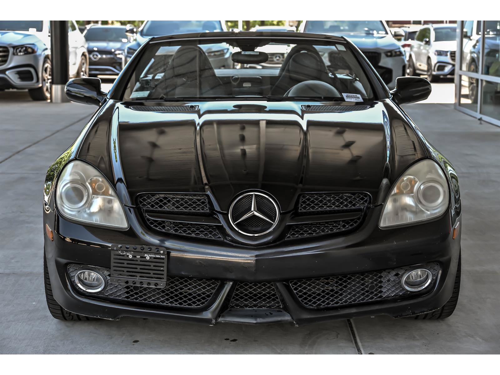Used 2009 Mercedes-Benz SLK 300 image 4