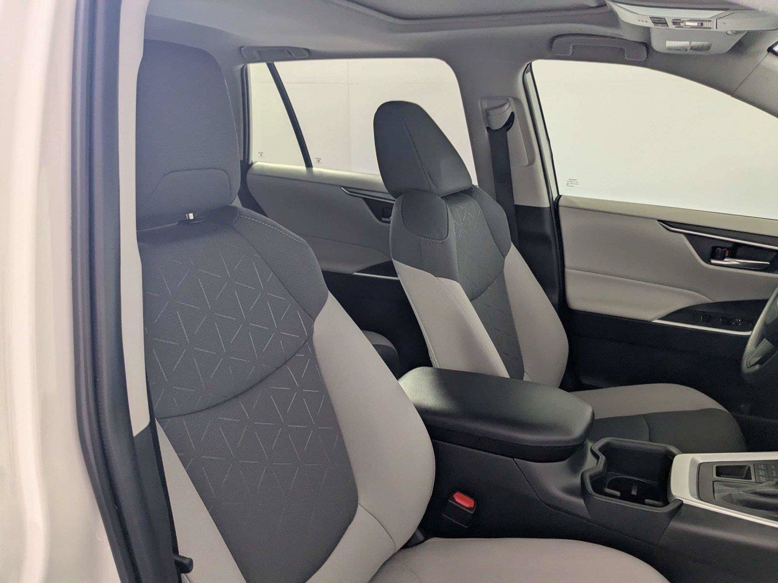 Certified 2025 Toyota RAV4 XLE w/ Convenience Package AWD/4WD image 34