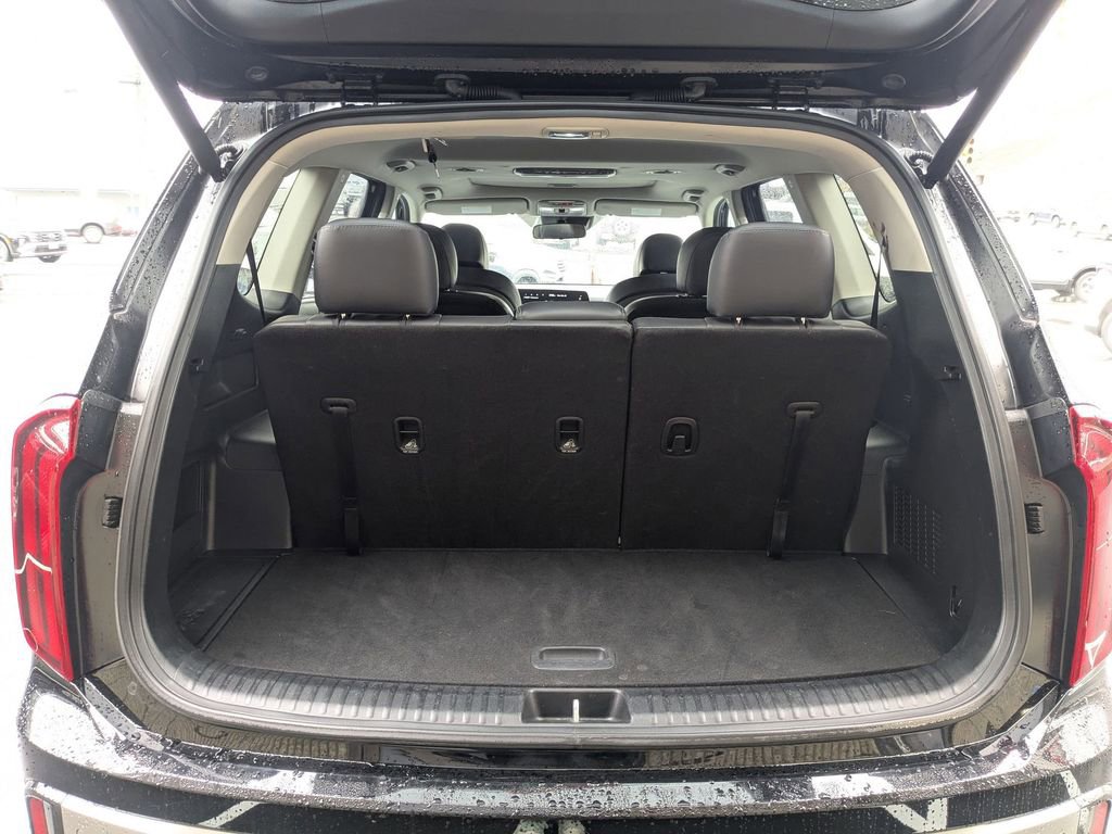 Used 2025 Kia Telluride S image 31