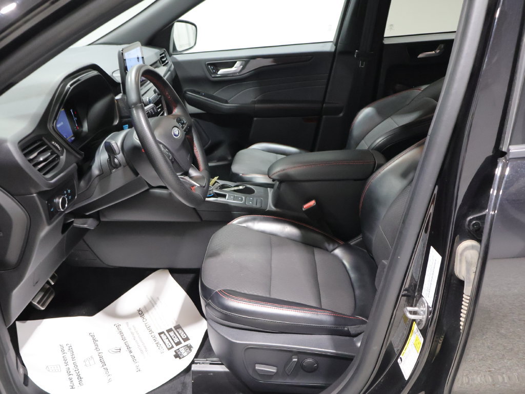 Used 2024 Ford Escape ST-Line AWD/4WD image 11