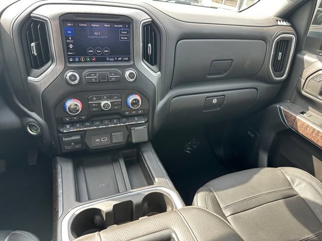 Used 2022 GMC Sierra 2500 Denali AWD/4WD image 10