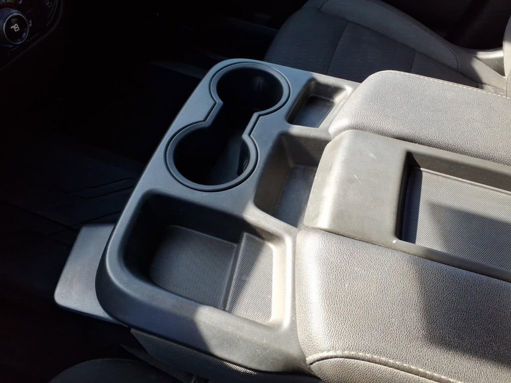 Used 2022 Chevrolet Silverado 1500 LT image 19