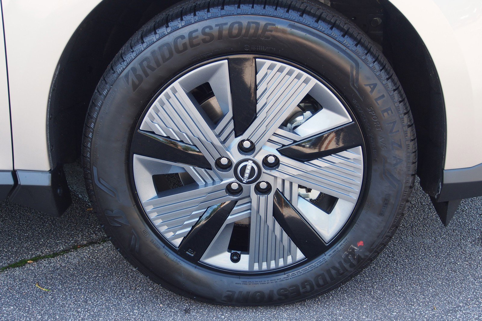 Used 2025 Nissan Murano SL w/ Cargo Package image 9