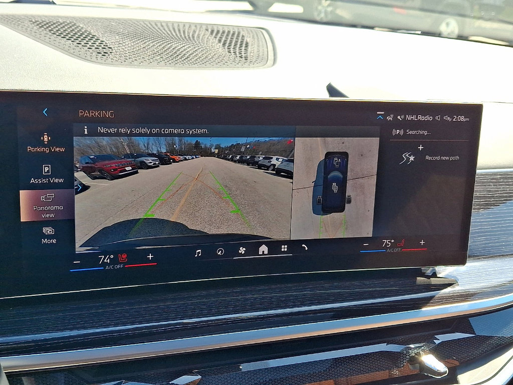 Used 2024 BMW X5 xDrive40i w/ M Sport Package image 44