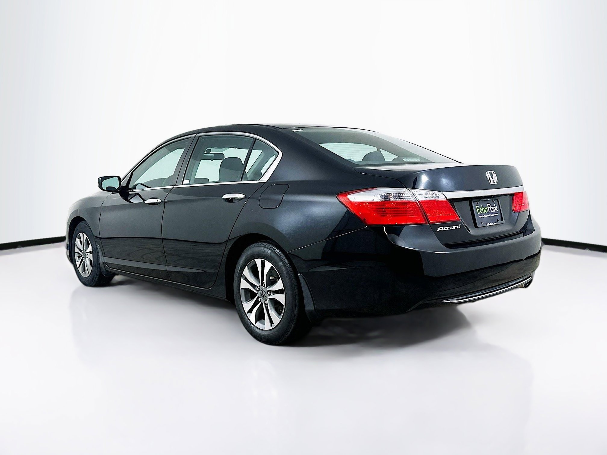 Used 2014 Honda Accord LX image 5