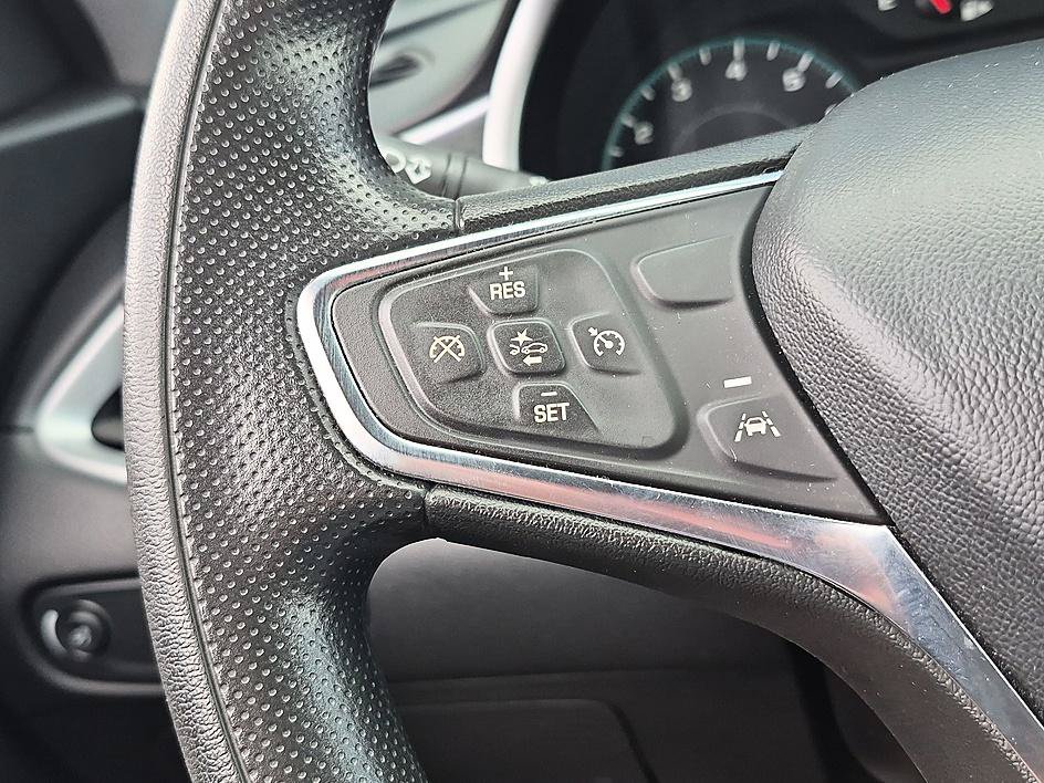 Used 2024 Chevrolet Malibu LT FWD image 17