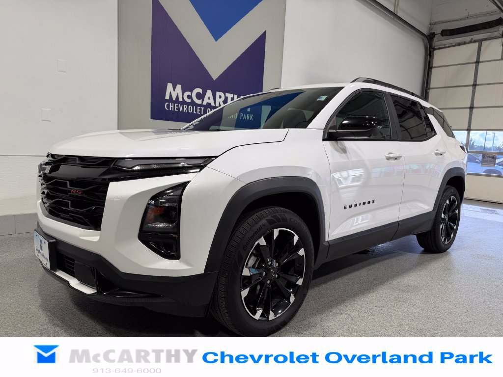 Used 2025 Chevrolet Equinox RS w/ Safety and Technology Package AWD/4WD image 9
