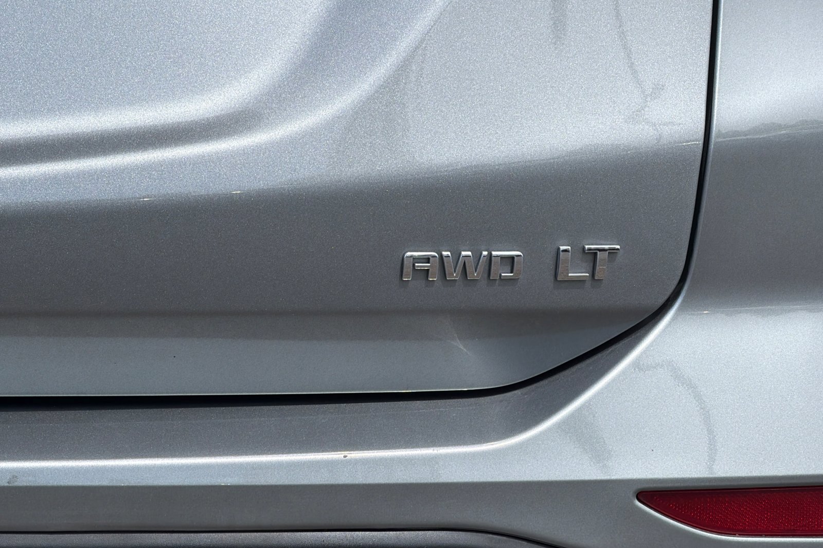 Used 2024 Chevrolet Equinox LT AWD/4WD image 27