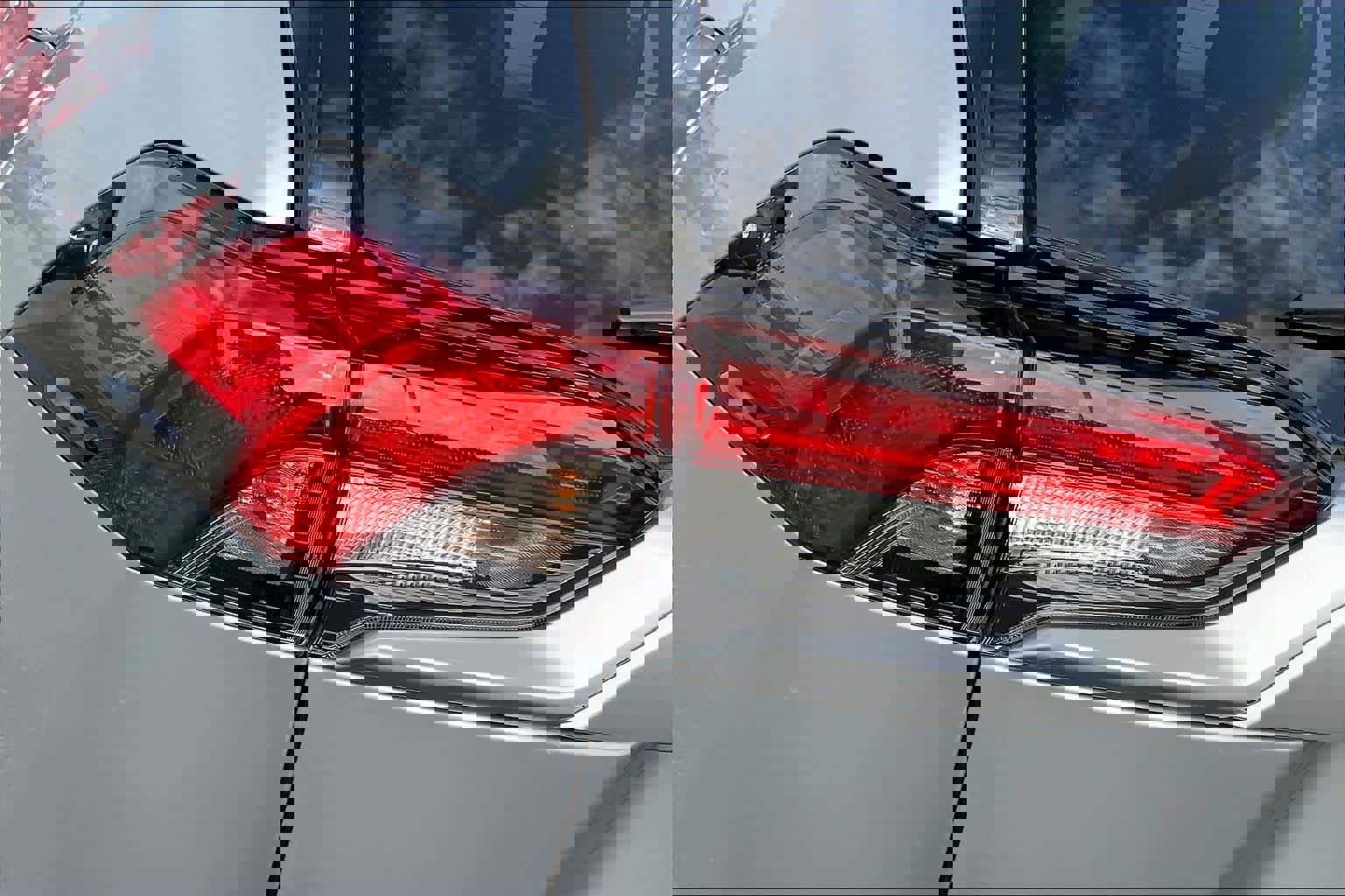 Used 2024 Toyota RAV4 XLE w/ Convenience Package image 28