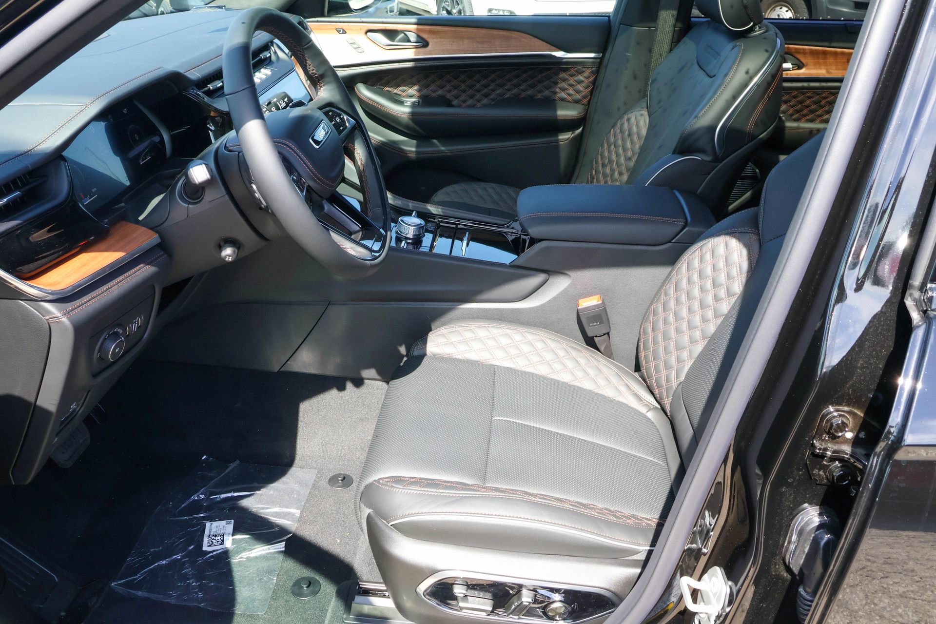New 2026 Jeep Grand Cherokee L Summit AWD/4WD image 5