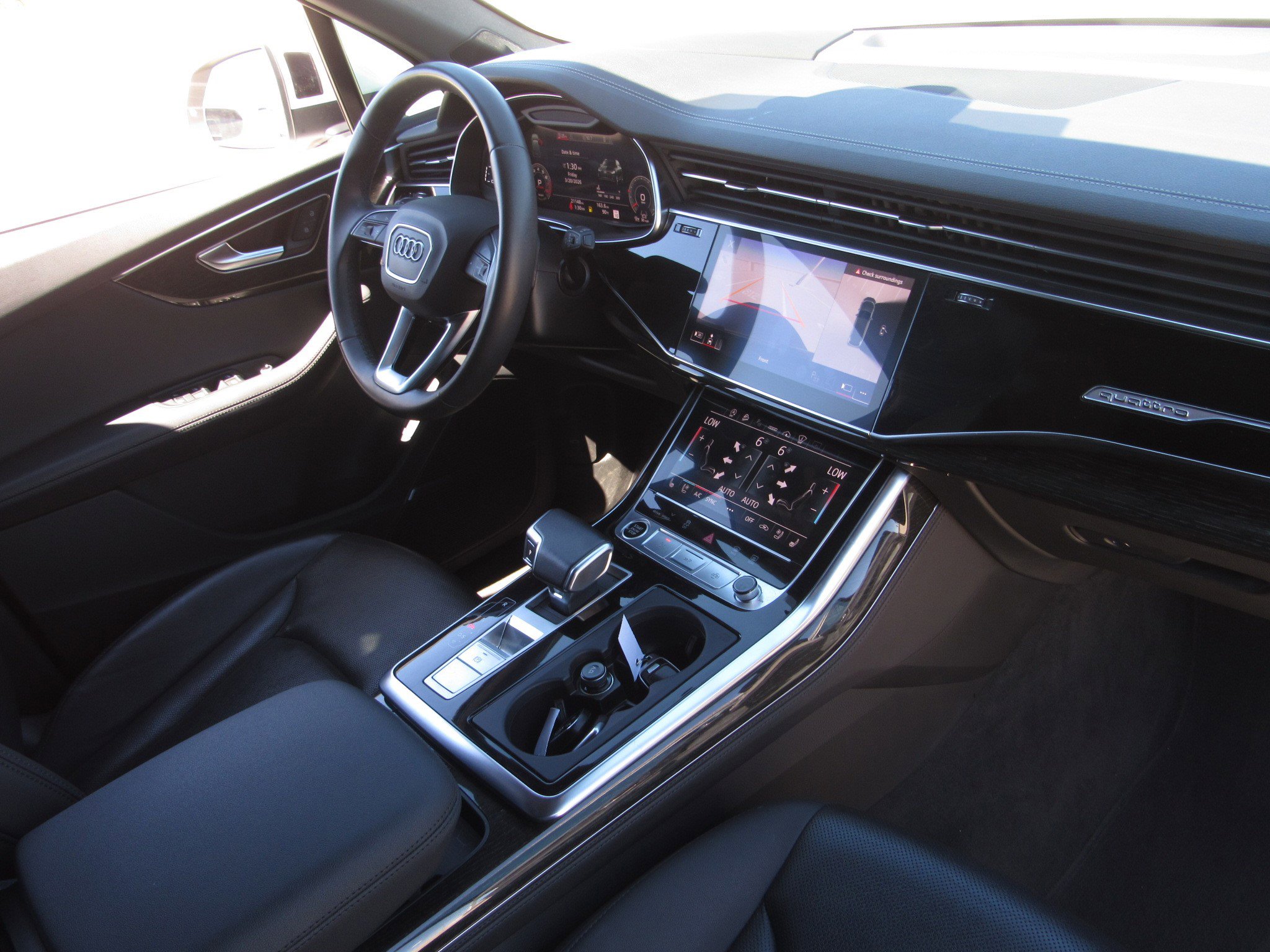 Used 2023 Audi Q7 3.0T Prestige image 10