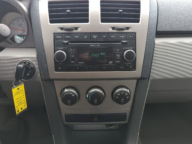 Used 2008 Dodge Avenger SE FWD image 12