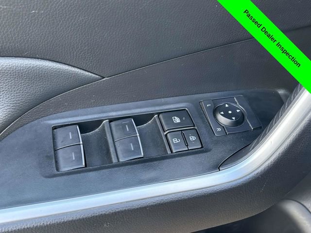 Used 2024 Toyota RAV4 XLE image 9