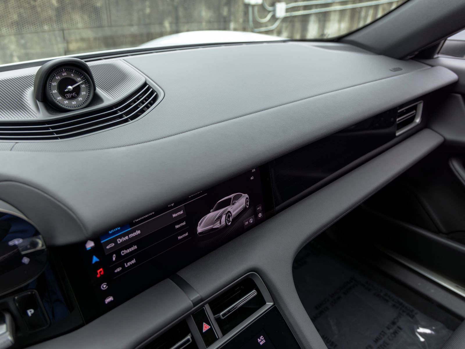 Certified 2025 Porsche Taycan RWD image 36