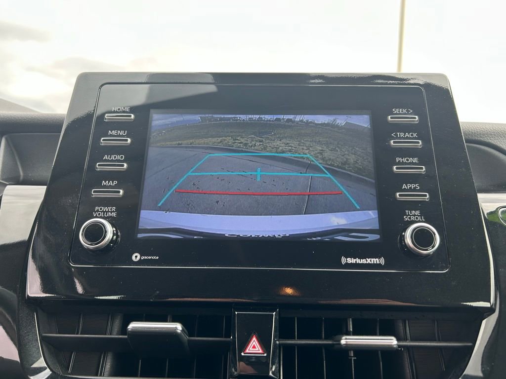 Used 2023 Toyota Camry SE image 16