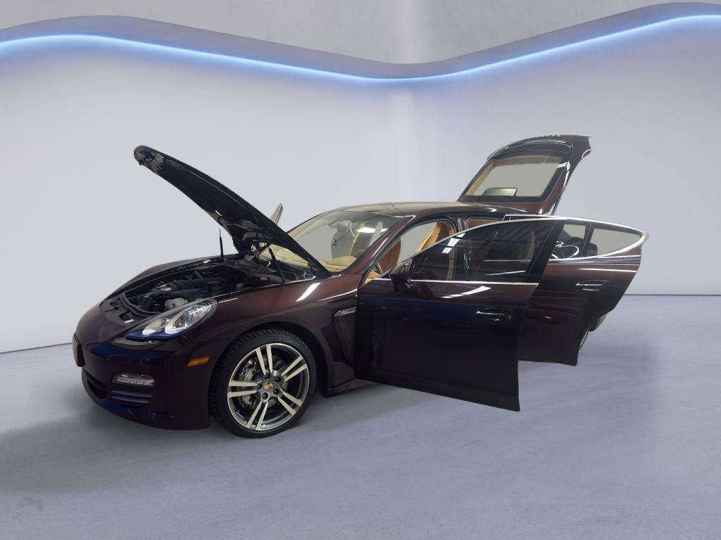 Used 2010 Porsche Panamera S RWD image 11