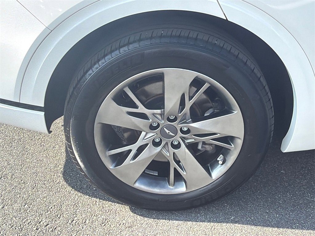 Used 2022 Genesis GV70 3.5T Sport image 17