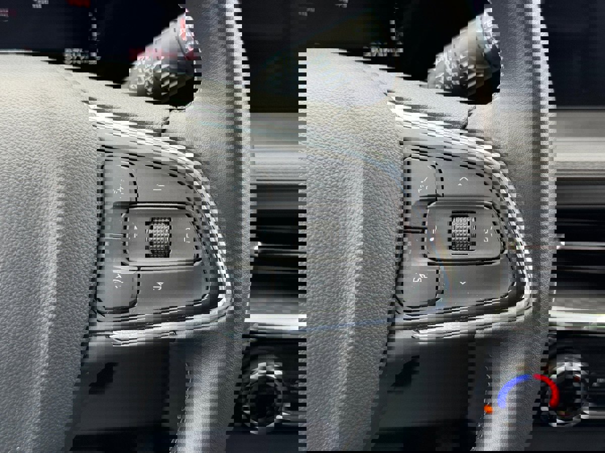 Used 2024 Buick Encore GX Sport Touring w/ Comfort Package image 23