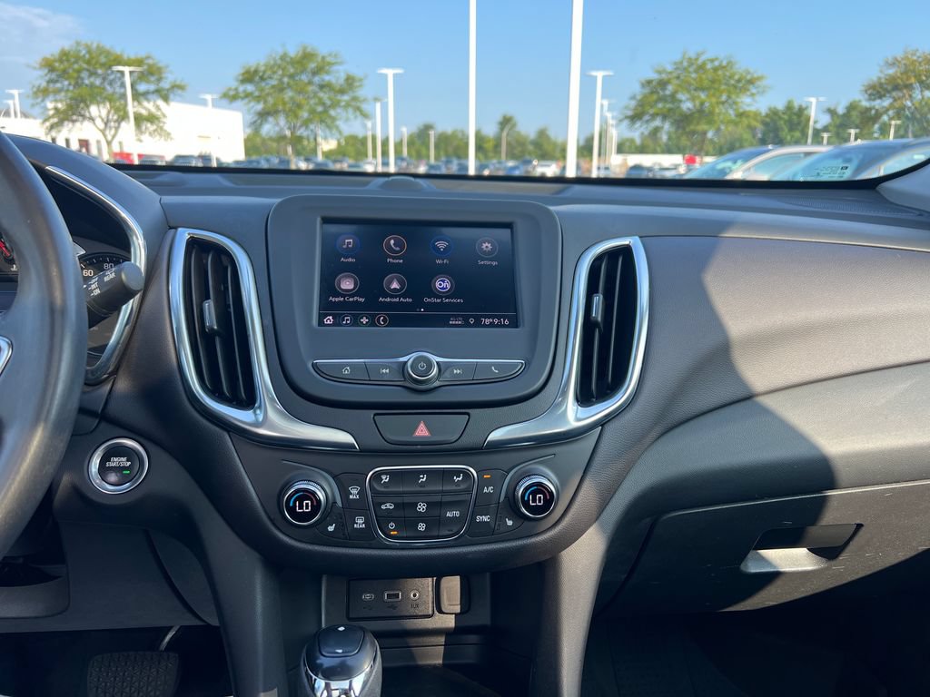 Used 2021 Chevrolet Equinox LT AWD/4WD image 12
