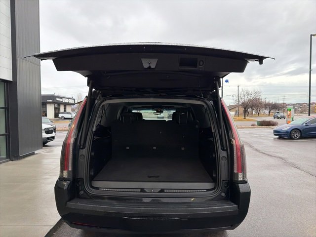 Used 2018 Cadillac Escalade ESV Luxury image 8
