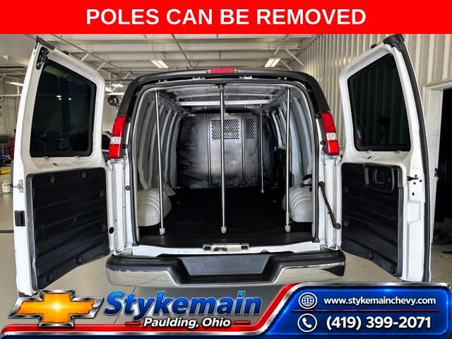 Used 2021 Chevrolet Express 2500 w/ Driver Convenience Package RWD image 2