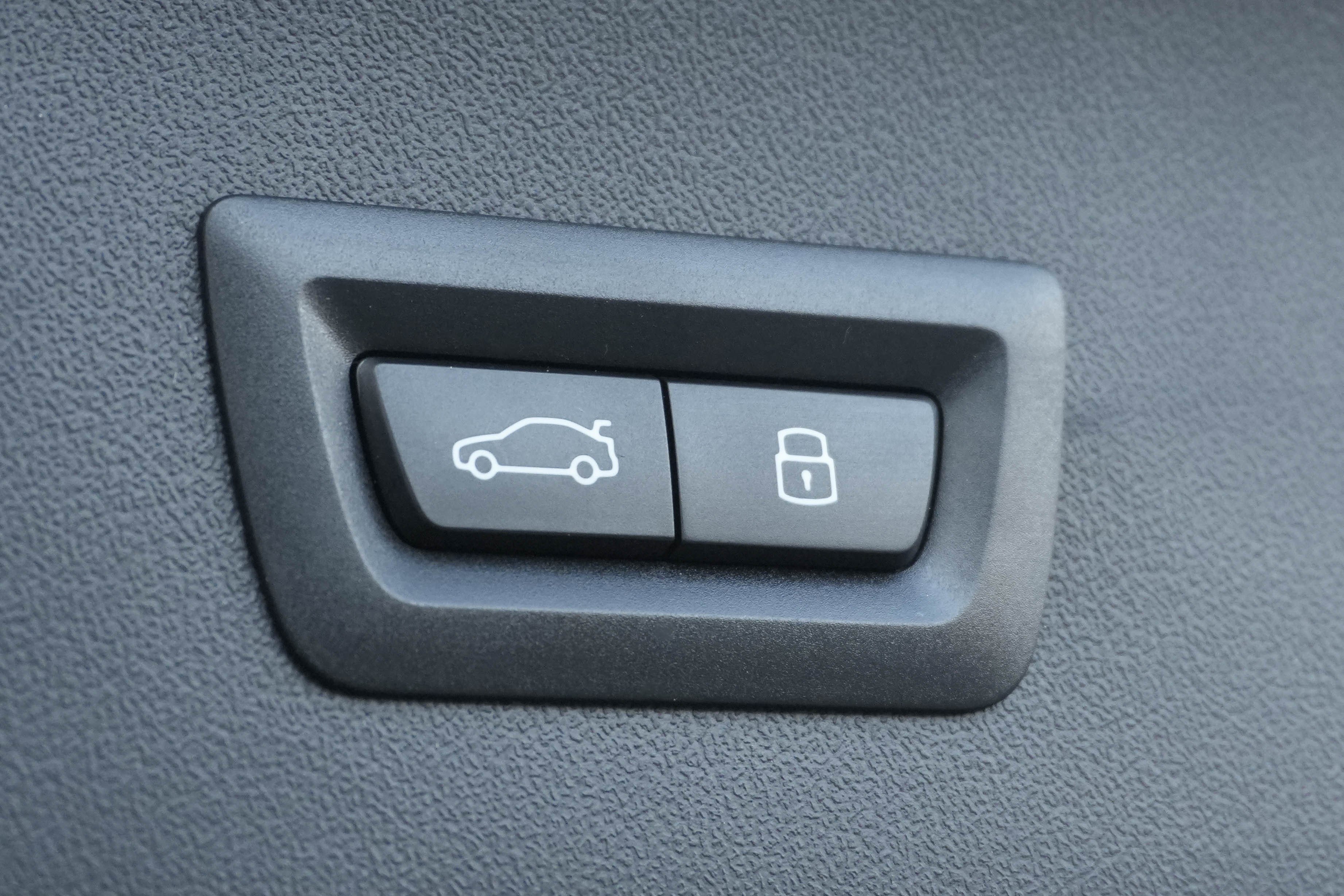 Certified 2025 BMW X3 xDrive30i image 40