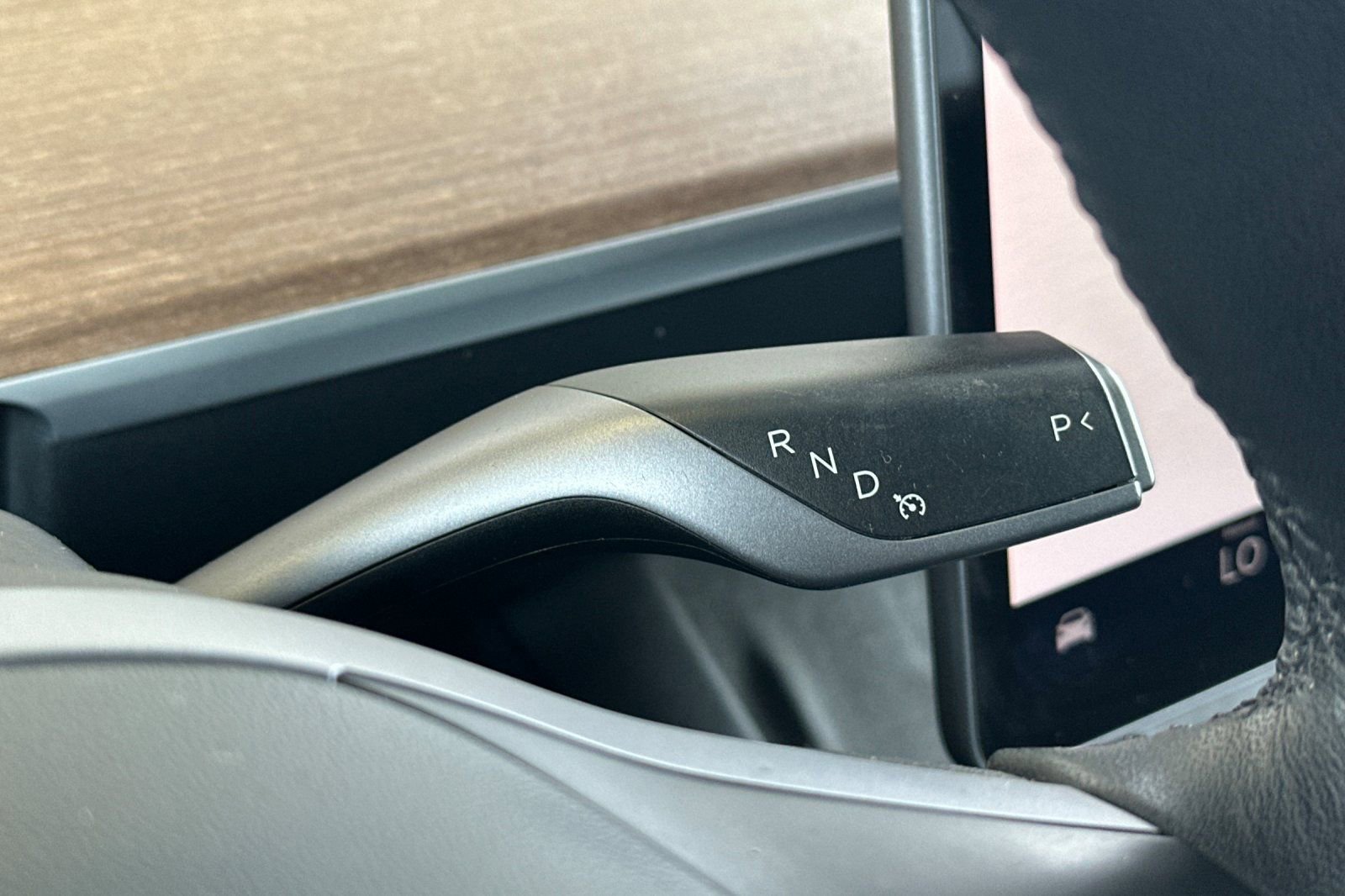 Used 2022 Tesla Model Y Long Range image 26