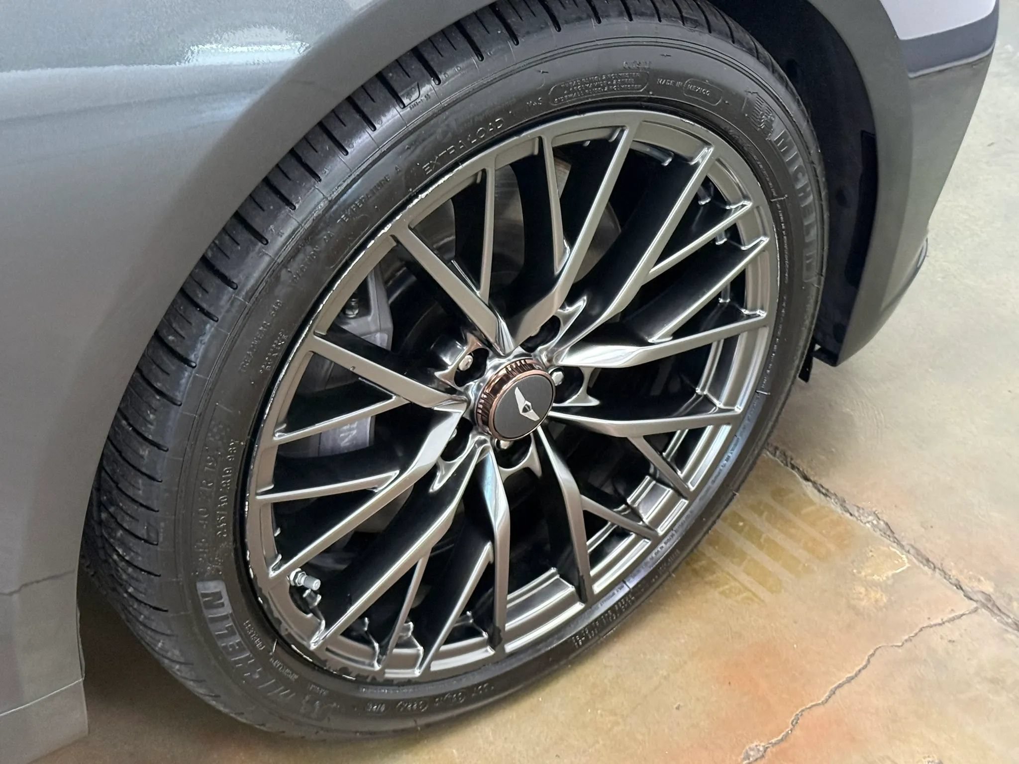 Used 2018 Genesis G80 3.3T Sport RWD image 35