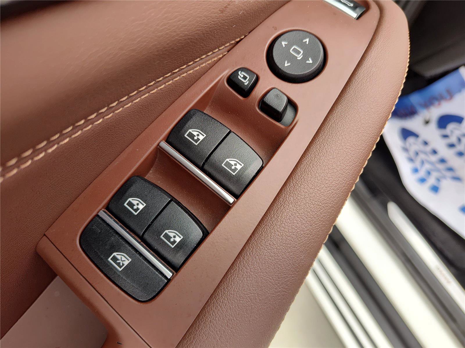 Used 2025 BMW X5 xDrive40i image 18