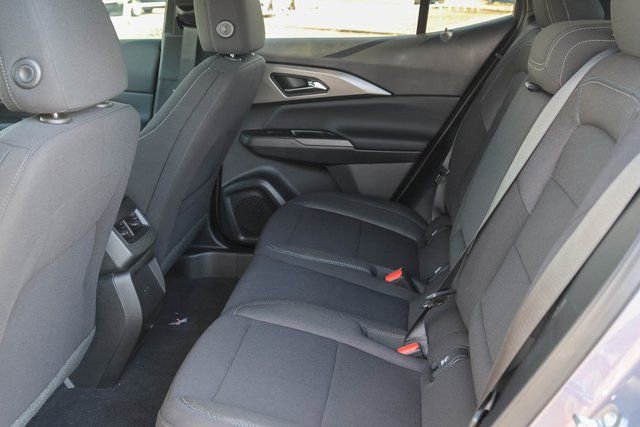 New 2026 Chevrolet Equinox EV LT image 12