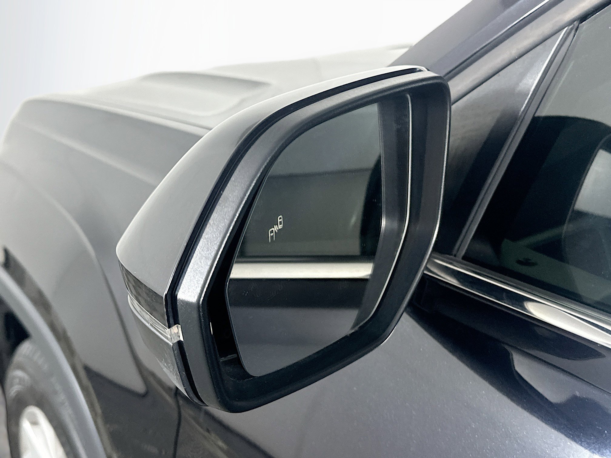 Used 2018 Volkswagen Atlas SEL image 16