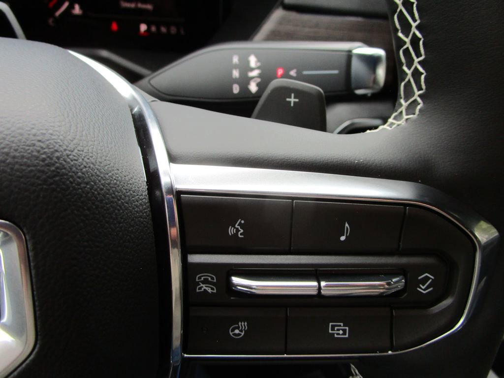 New 2026 GMC Acadia Denali w/ Super Cruise Package image 48