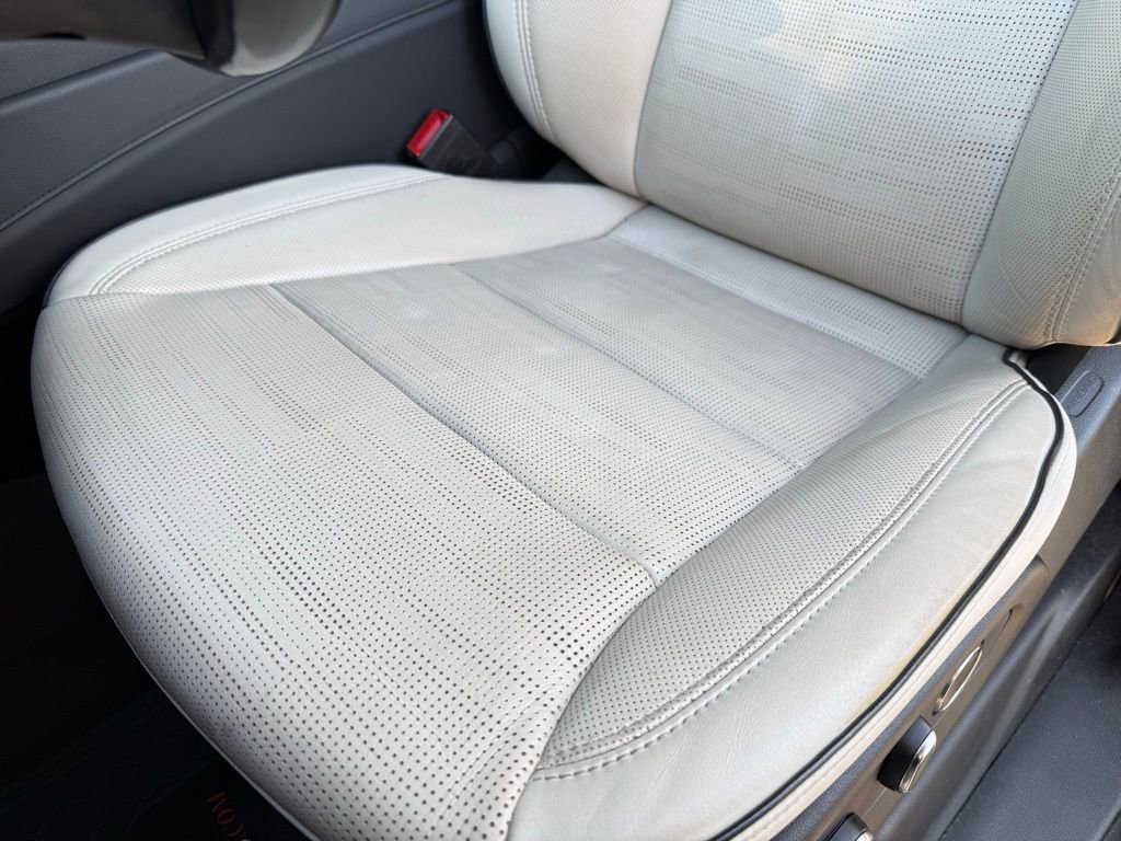 Used 2021 Cadillac Escalade Sport w/ Driver Assist Tech Package image 23