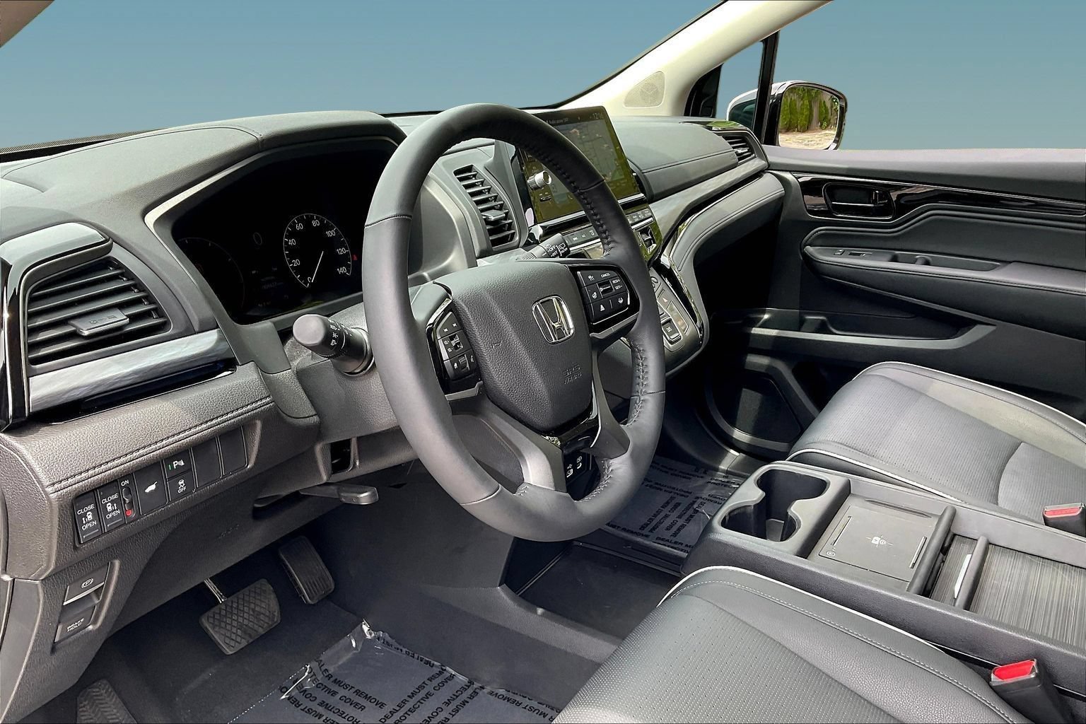 Used 2026 Honda Odyssey Elite image 17