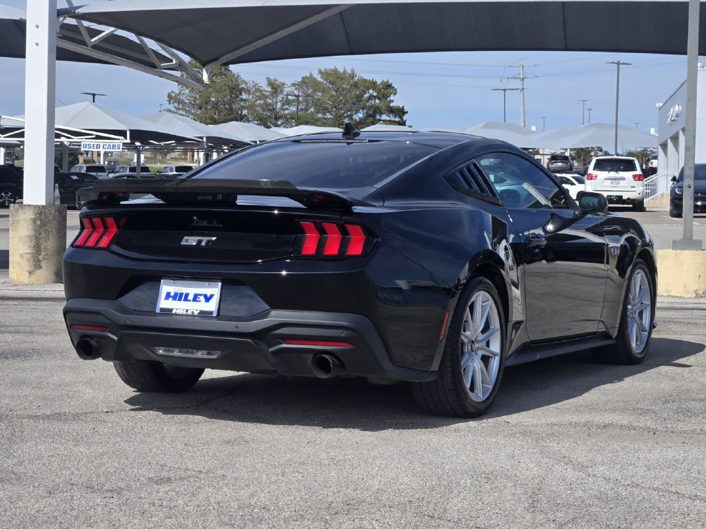 Used 2024 Ford Mustang GT Premium RWD image 7