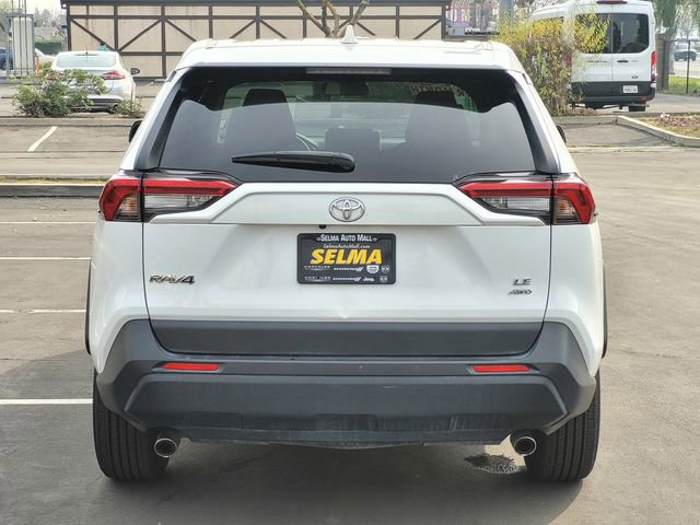 Used 2024 Toyota RAV4 LE image 6