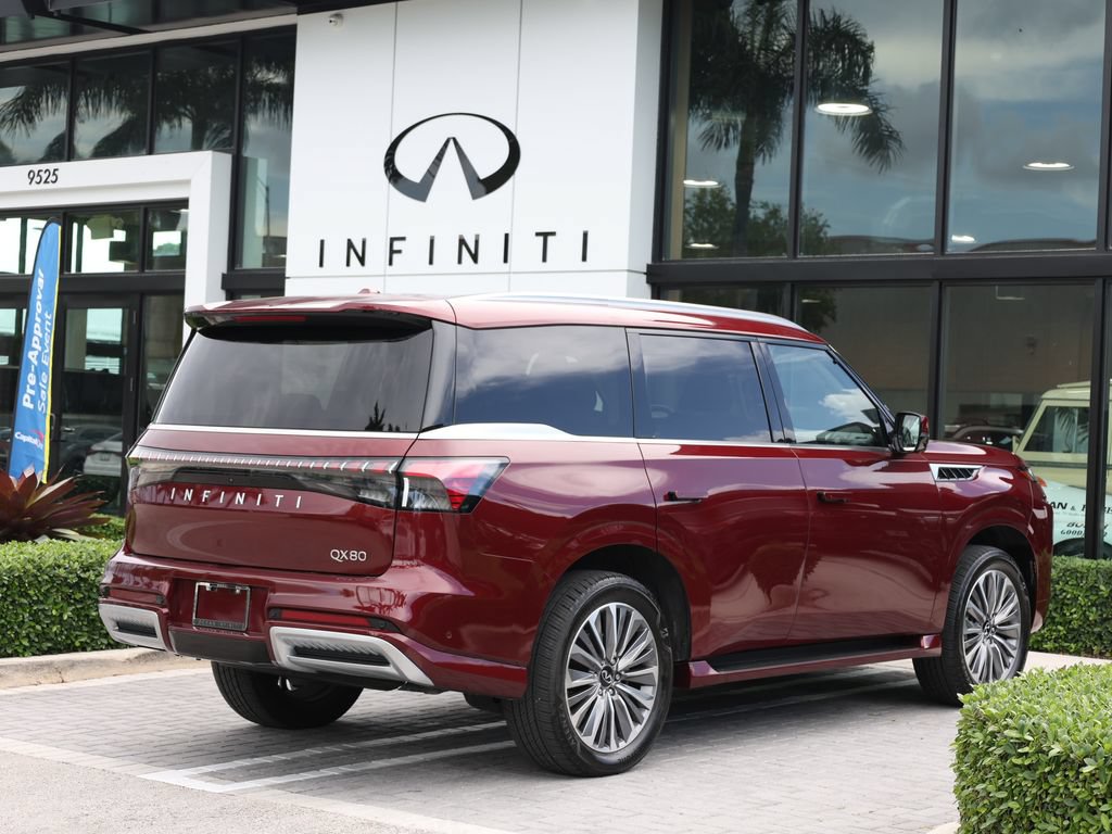 Certified 2025 INFINITI QX80 Luxe RWD image 4