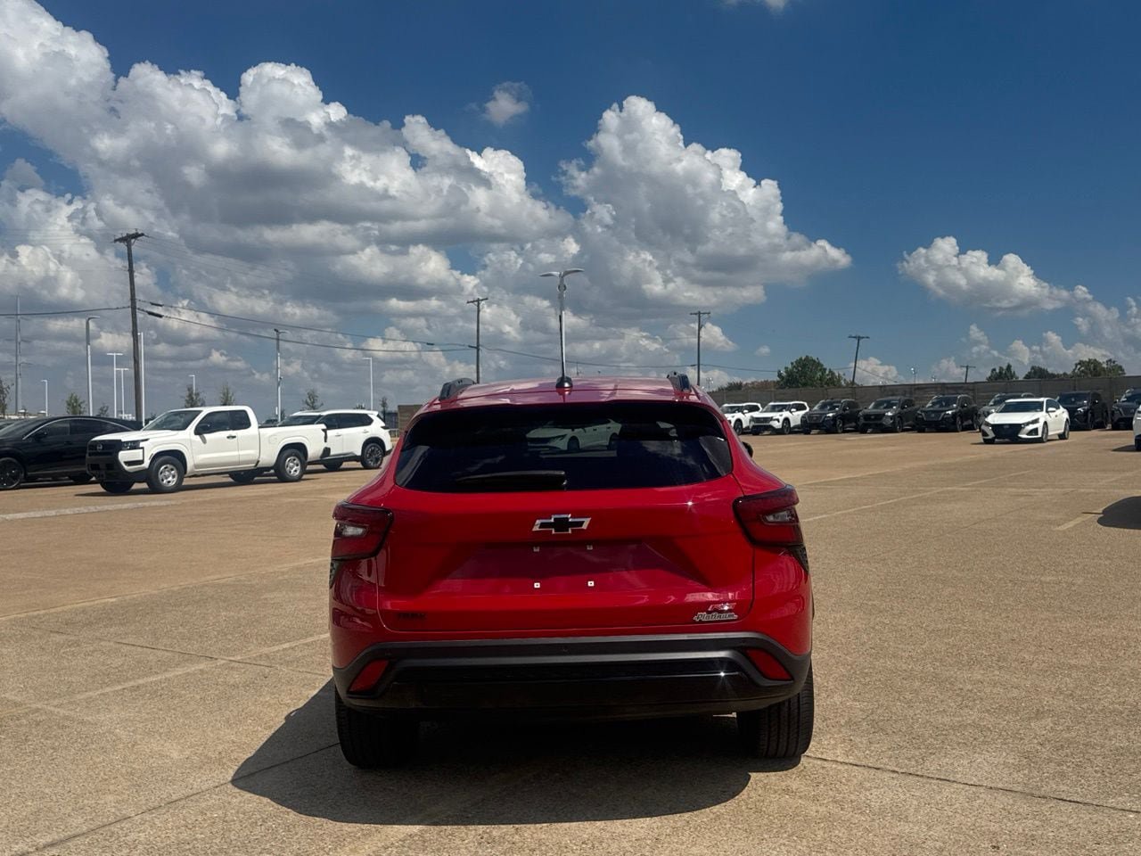 Used 2026 Chevrolet Trax RS w/ Sunroof Package FWD image 22