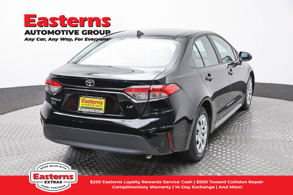 Used 2024 Toyota Corolla LE FWD image 6