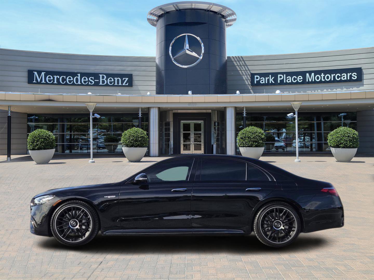 Certified 2025 Mercedes-Benz S 63 AMG S image 3