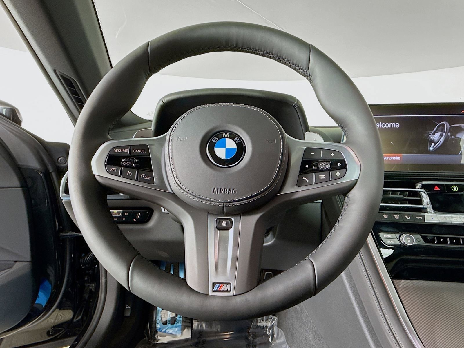 New 2026 BMW 840i Convertible w/ Comfort Seating Package RWD image 11