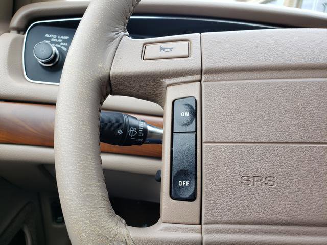 Used 1992 Ford Crown Victoria LX RWD image 22